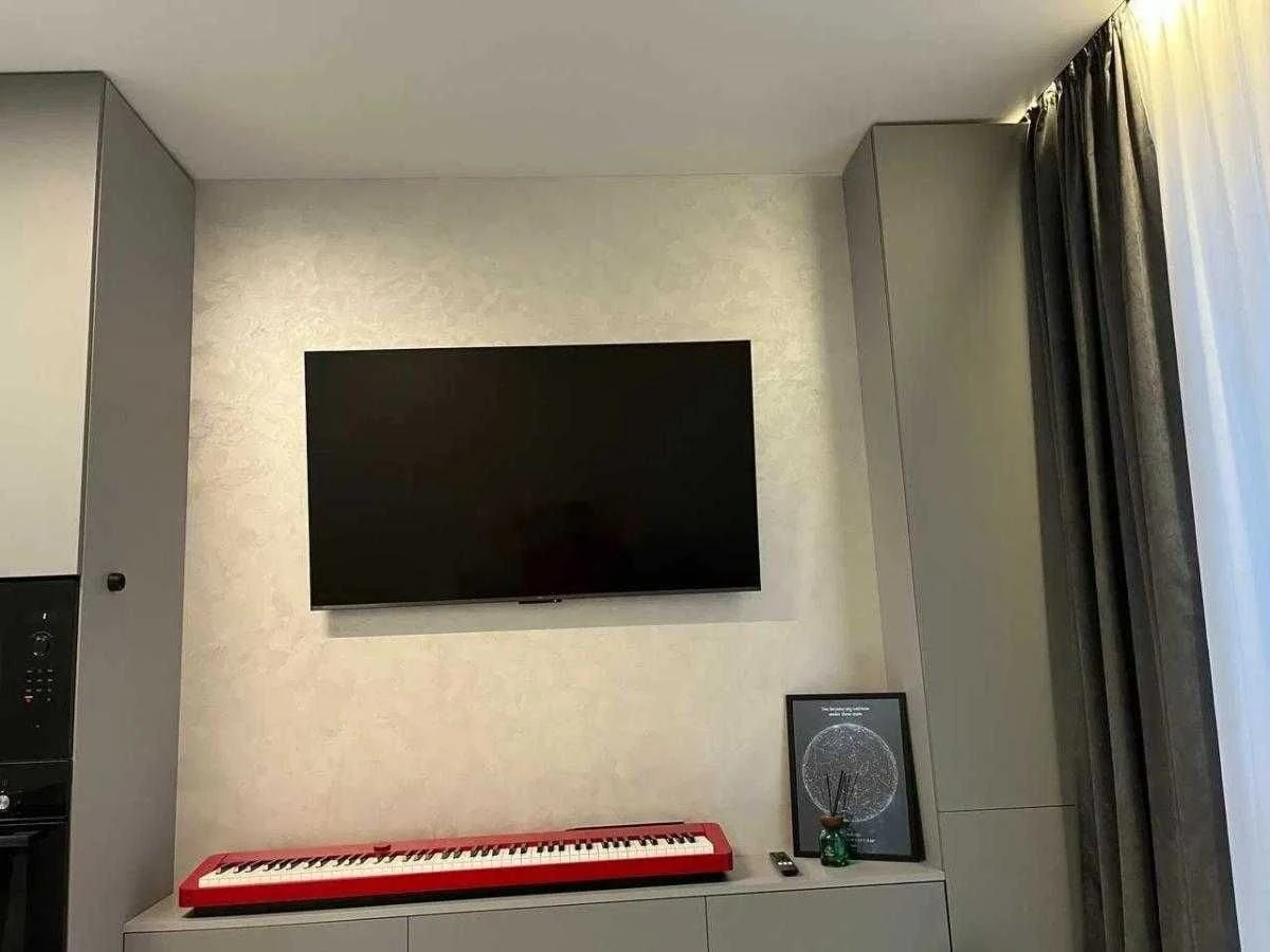 Продаж 1-к. квартири 39/23/15м² ЖК Щасливий вул. Бігова 1089