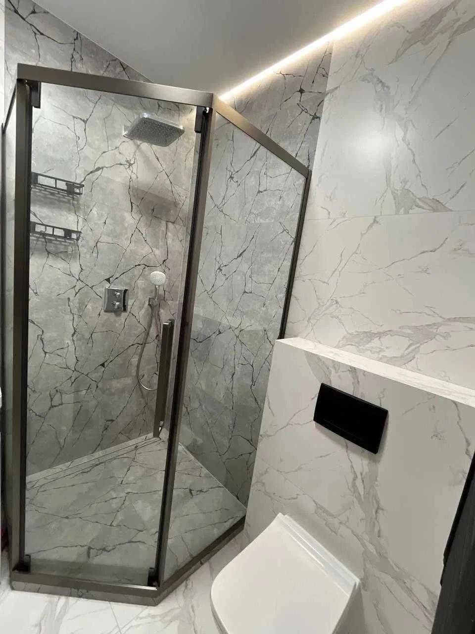 Продаж 1-к. квартири 39/23/15м² ЖК Щасливий вул. Бігова 1089