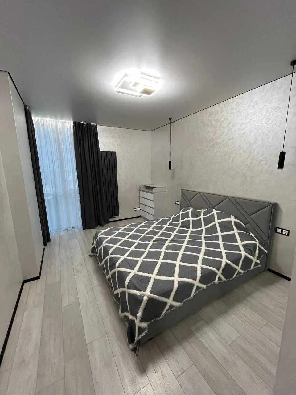 Продаж 1-к. квартири 39/23/15м² ЖК Щасливий вул. Бігова 1089