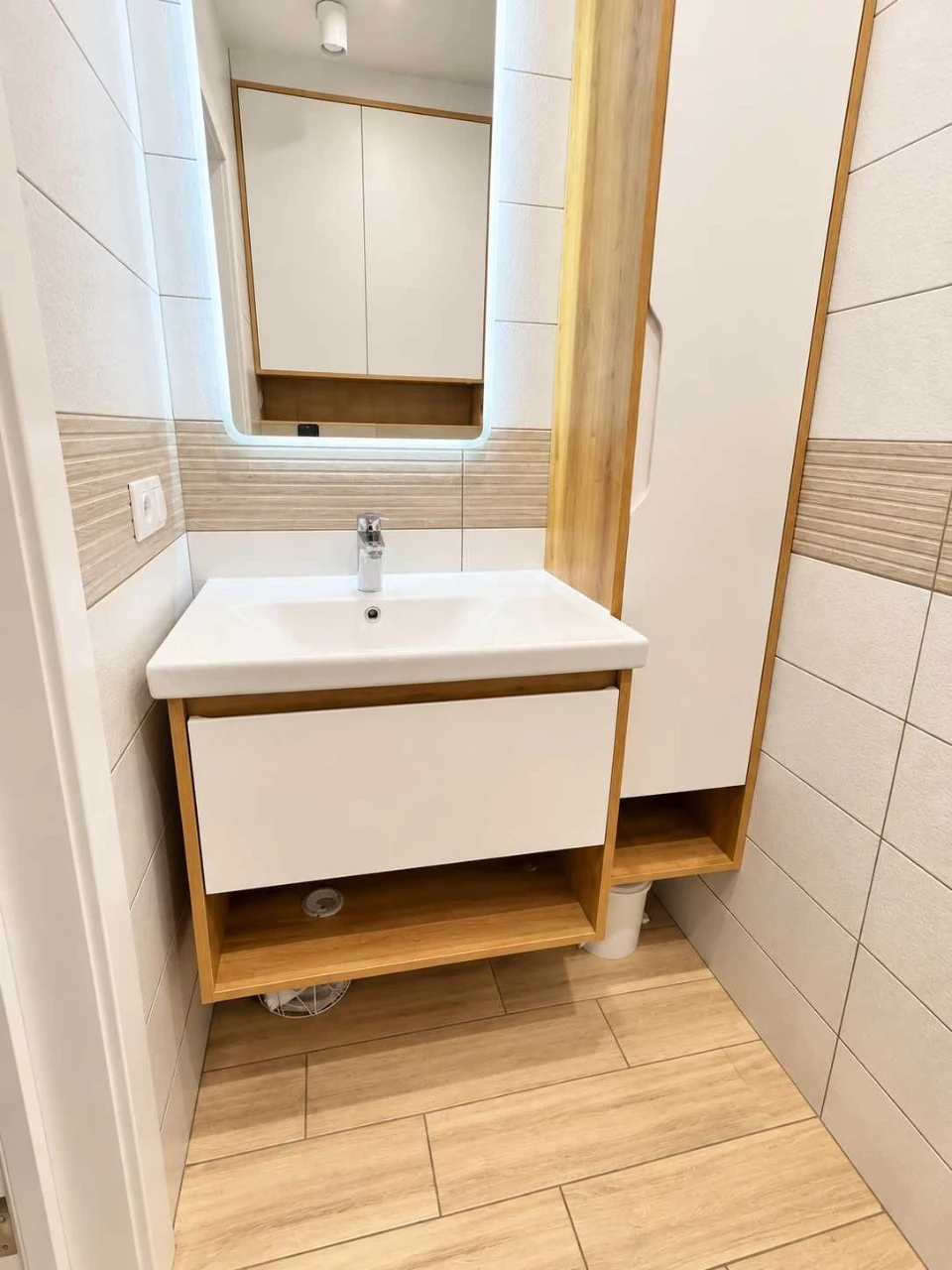 Продаж видової 2-кімнатної квартири в ЖК «Славутич», вул. За