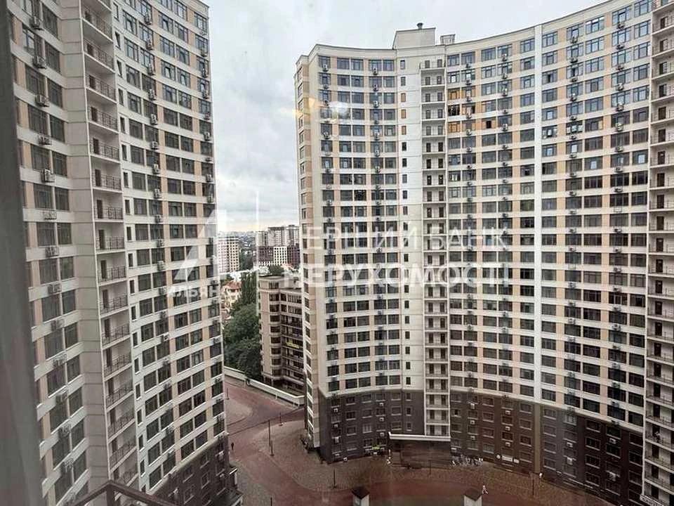 Квартира. Одеса, Валерія Самофалова вул.