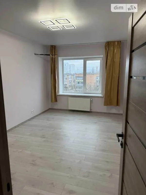 Власник! Продаж 2к квартири 70 м на вул. Затишна 15