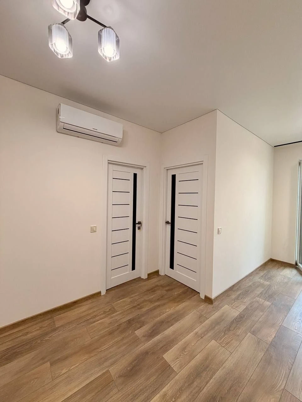 Продаж затишної 1,5 квартири в ЖК Еліт Парк