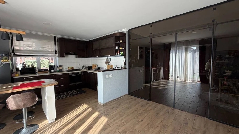 Продам автономний будинок у Бармаках