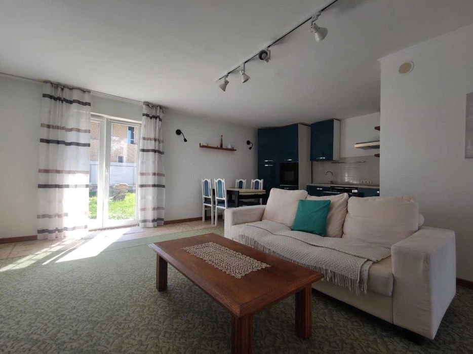 Townhouse for sale with renovation, furniture and appliances.