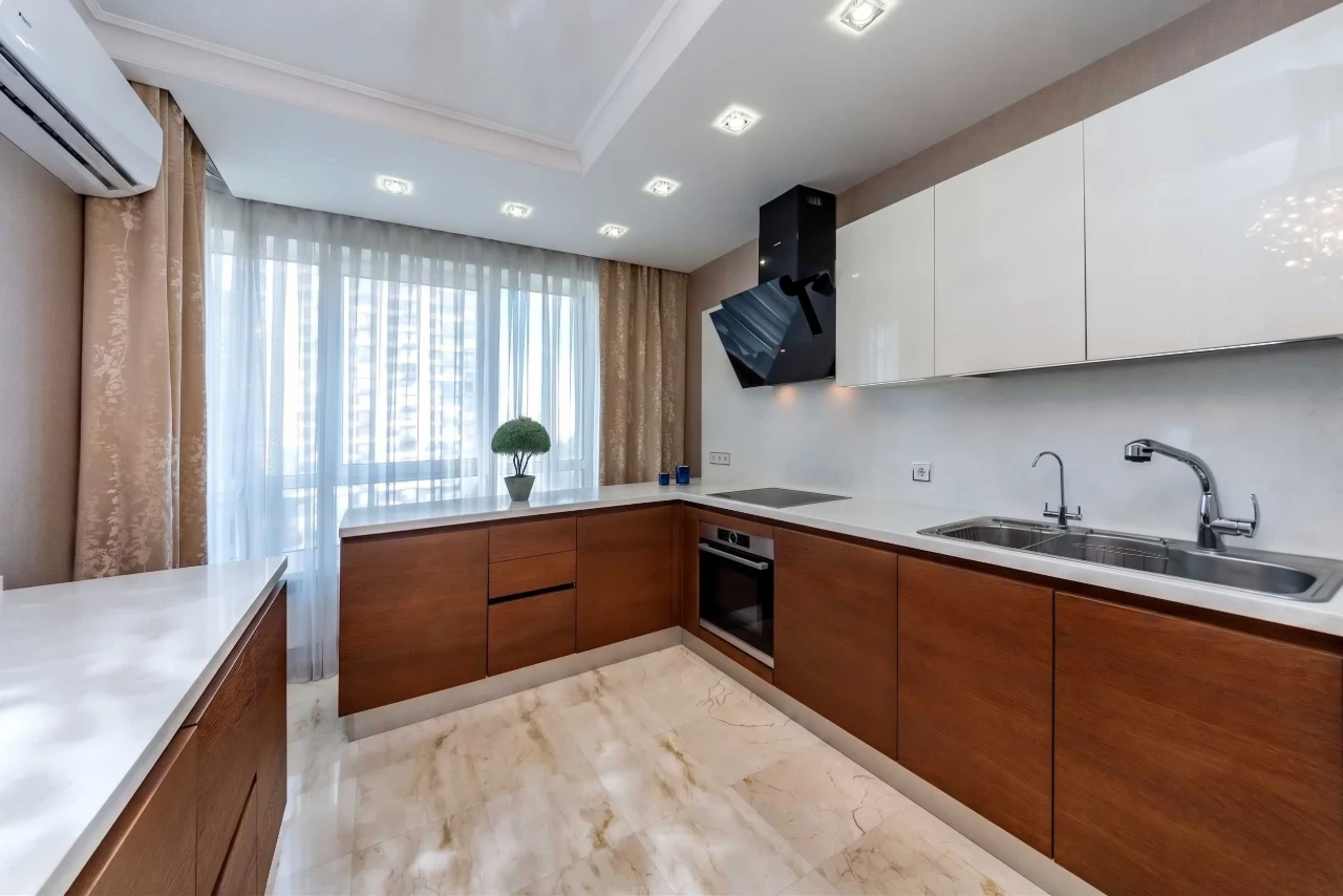 Розкішна видова квартира 124 м² з панорамою Дніпра в ЖК «Зар