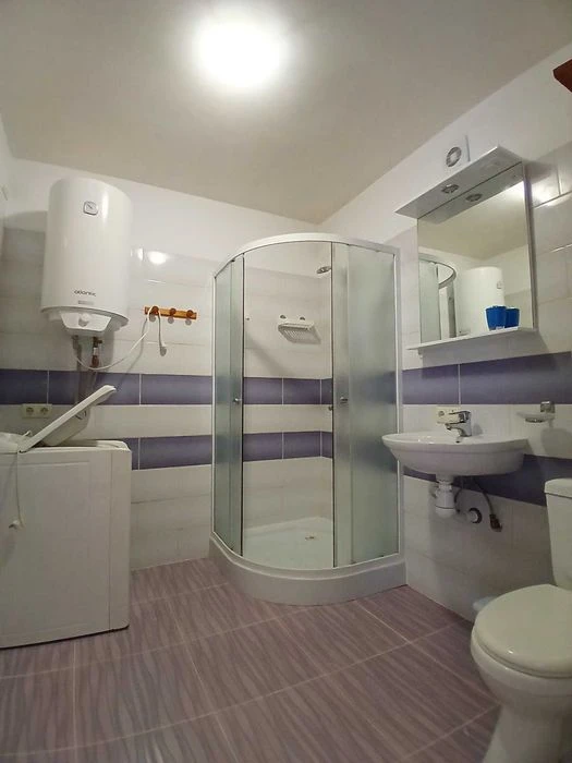 Townhouse for sale with renovation, furniture and appliances.