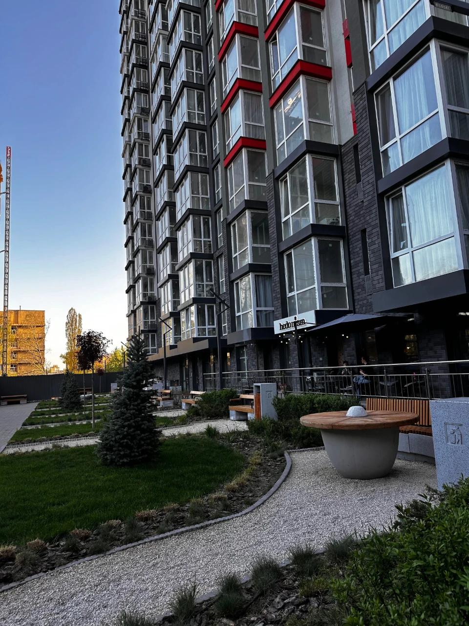 Продаж однокімнатної квартири в ЖК 4U