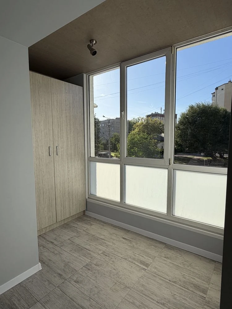 Продаж 1 км квартири  ЖК  «Різдвяний» 44.3 кв..м