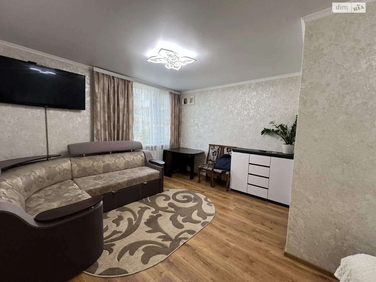 Продаж Квартира Київська