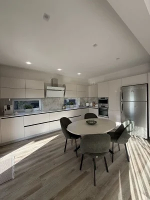Продаж американки 153м2 | 3 окремі кімнати | 8 соток землі |