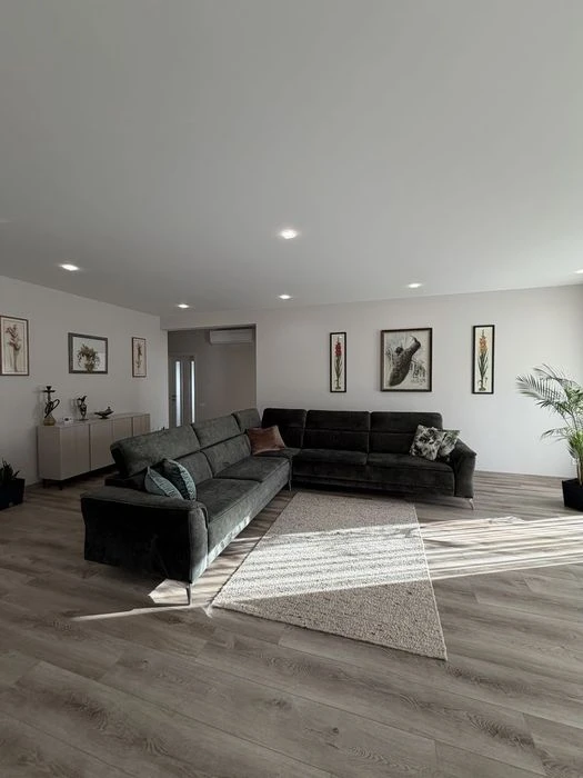 Продаж американки 153м2 | 3 окремі кімнати | 8 соток землі |