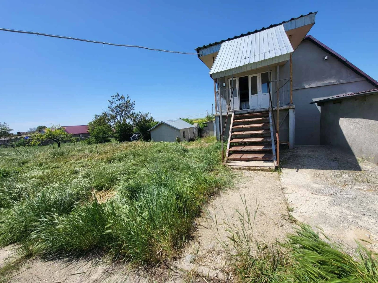 Продам дом,земельну ділянку,Читайте  описание
