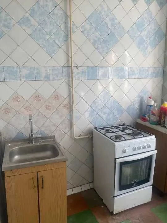 Продам 2-комнатную квартиру на Косиора