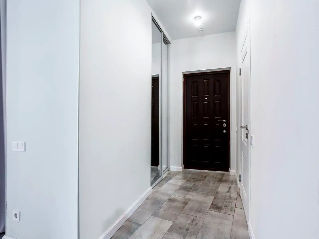 Оренда квартири 1-кімн. 44 м² 18/25 пов.