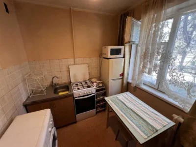 Продам 3-комнатную квартиру на ул. П.Калнышевского (Косиора)