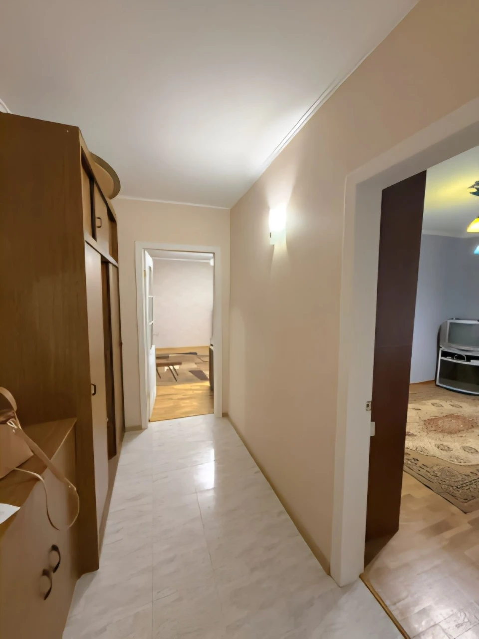 Продам 2-кімнатну квартиру 52,5 м², вул. Рекордна, Черемушки