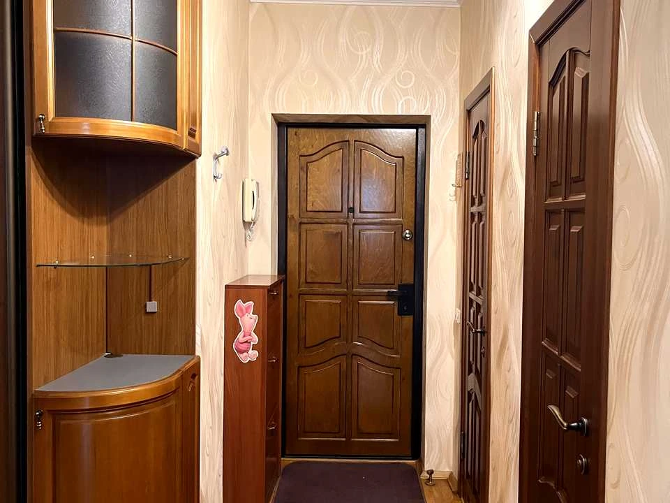 Квартира. Київ, Верховної Ради бульв.