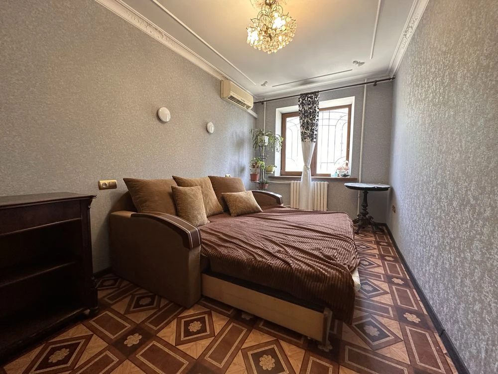 2 комнатная 53 м Кирпичнный дом Гос программы +