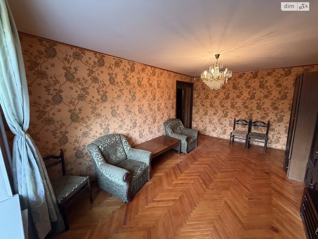 Продаж Квартира Пасічна