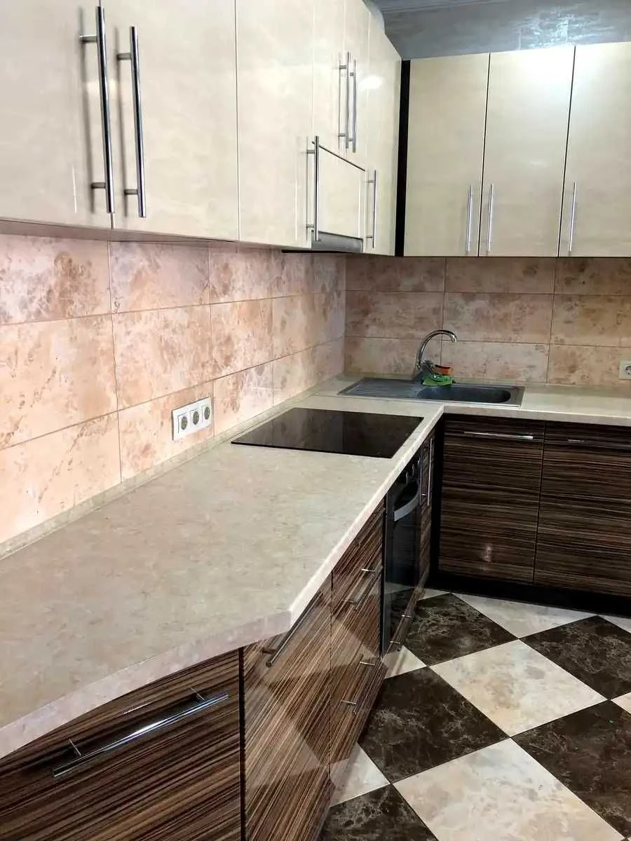 Продаж 1-кімнатної квартири в ЖК «Зарічний» — 3 поверх, 3 хв