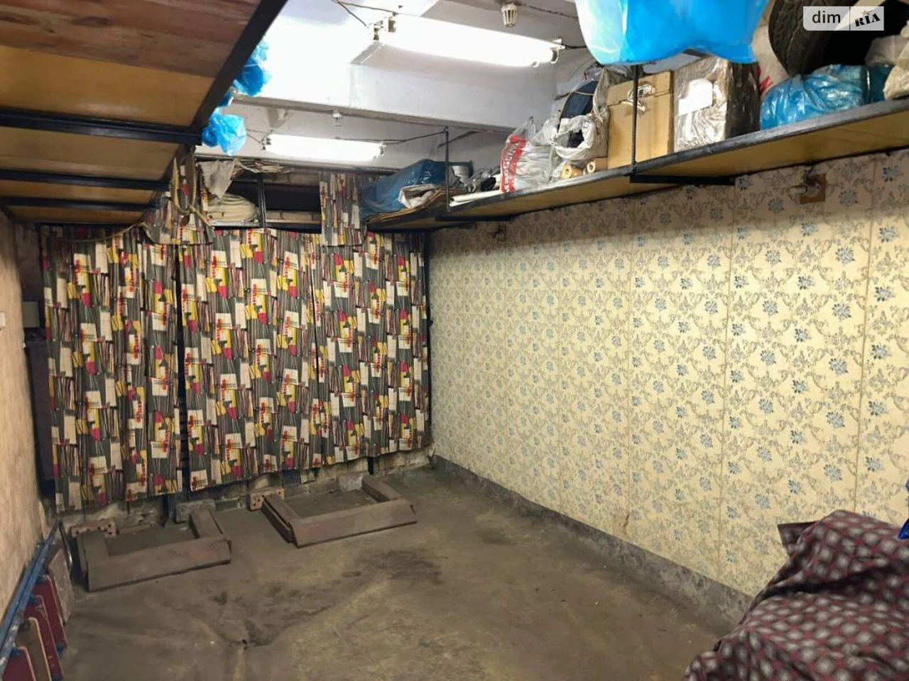 Продаж Місце в гаражному кооперативі Березняки