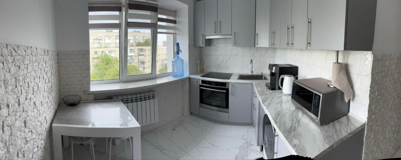 Продаж 2-кімн квартиру з ремонтом, Наукова- Рубчака