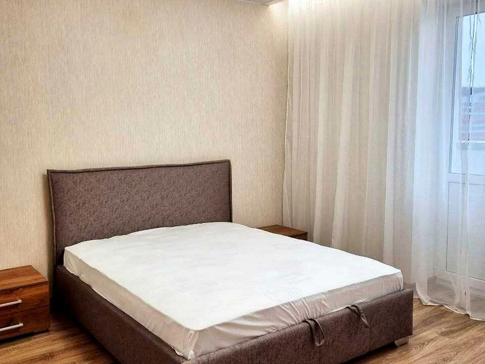 Квартира. Київ, Харківське шосе