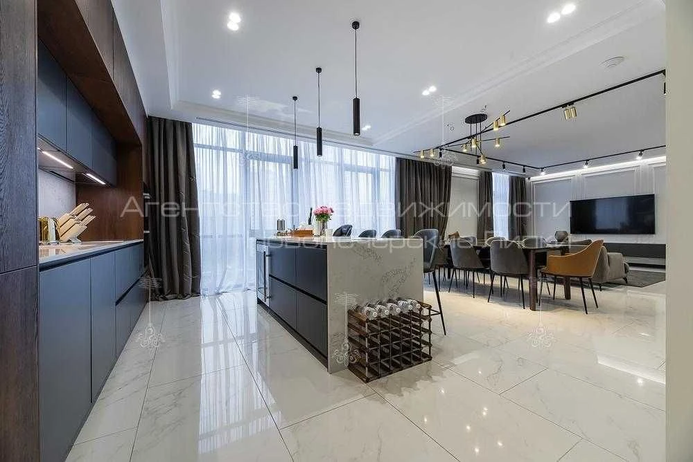 Продаж просторої 5-к квартири 251 м²  ЖК Новопечерські Липки