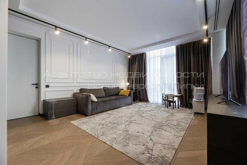 Продаж просторої 5-к квартири 251 м²  ЖК Новопечерські Липки
