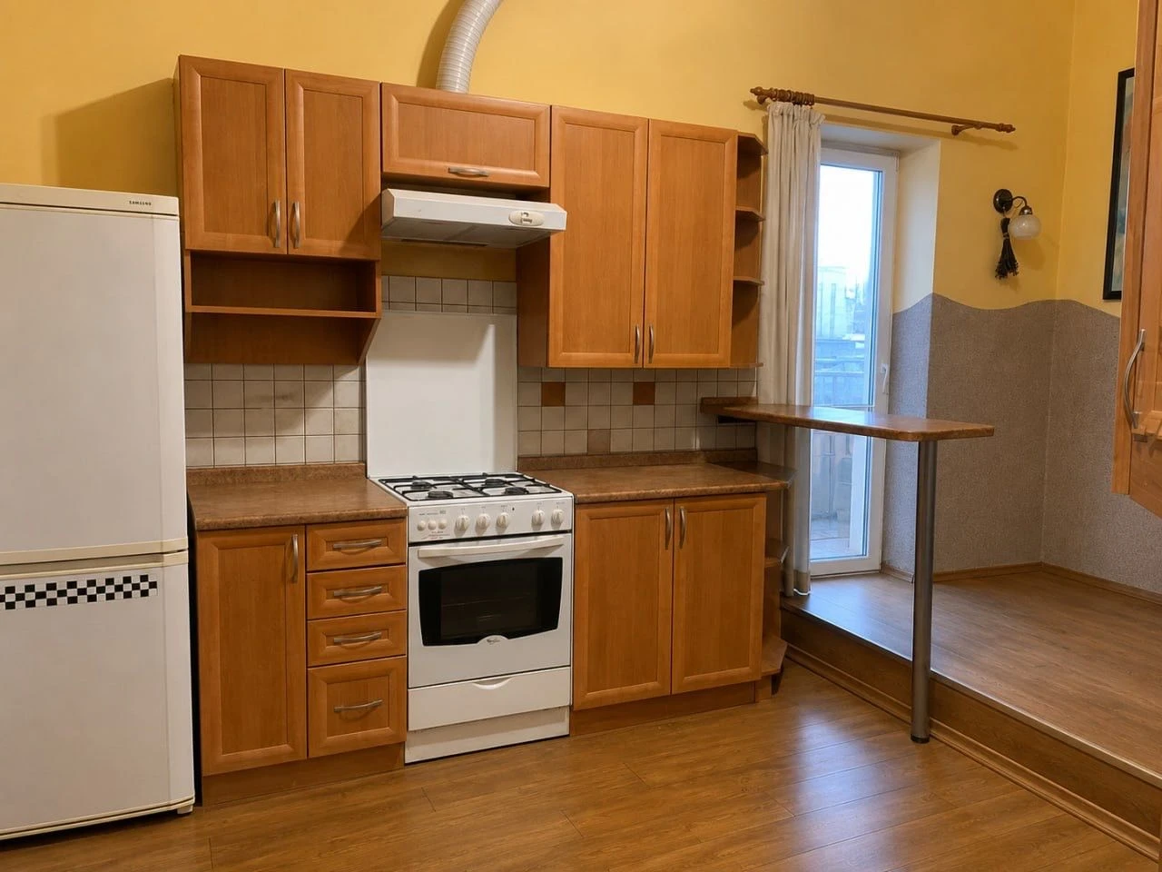 Продаж 2-кім. квартири 65.9 м.кв., в. Коперника