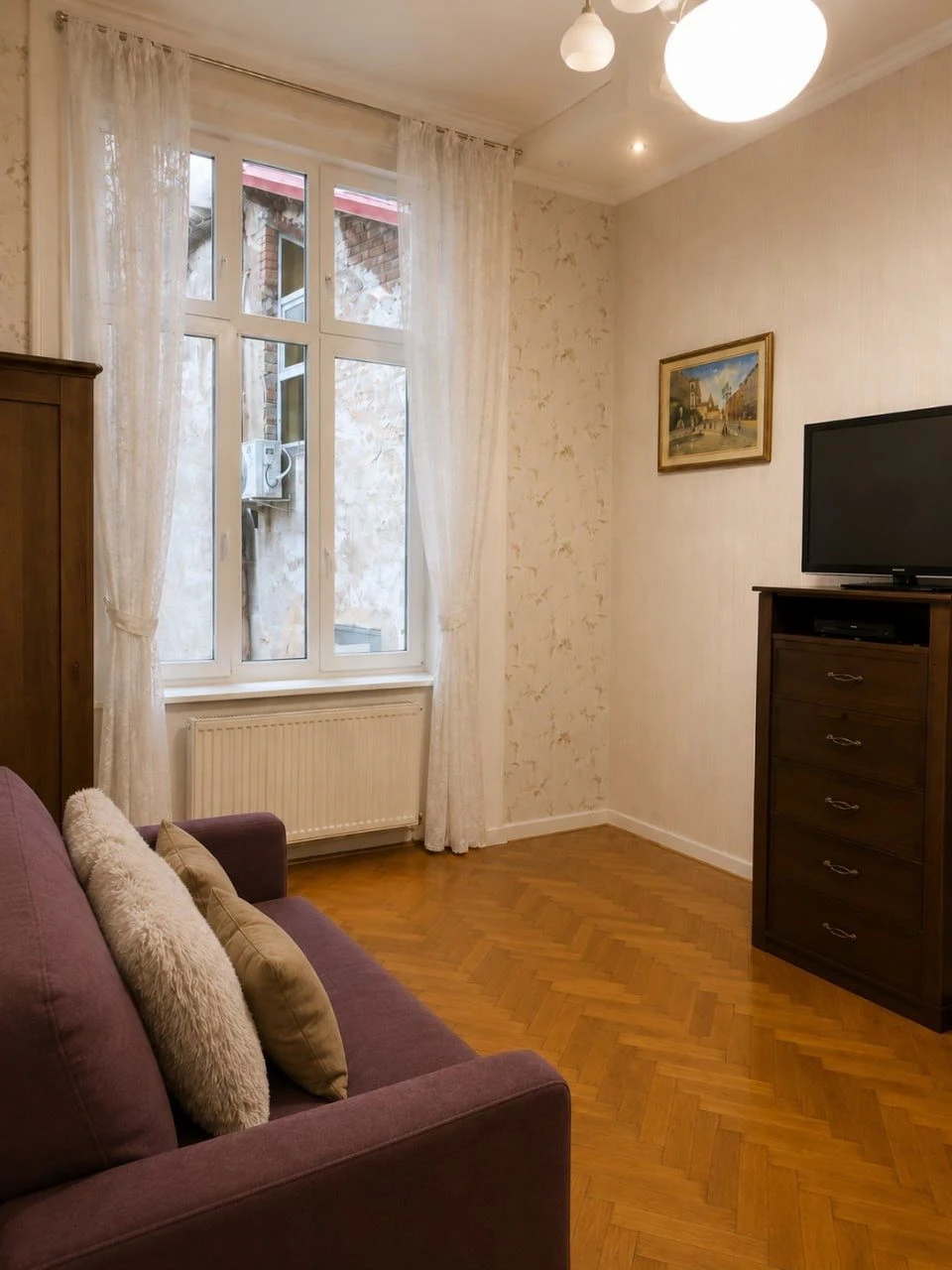 Продаж 2-кім. квартири 65.9 м.кв., в. Коперника