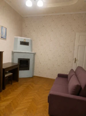 Продаж 2-кім. квартири 65.9 м.кв., в. Коперника