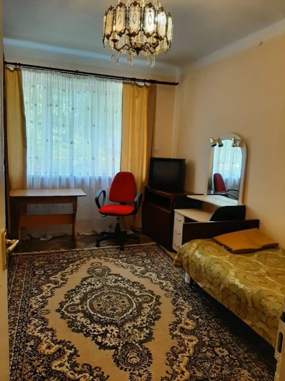 Продаж 3-кім. квартири в. Ганкевича