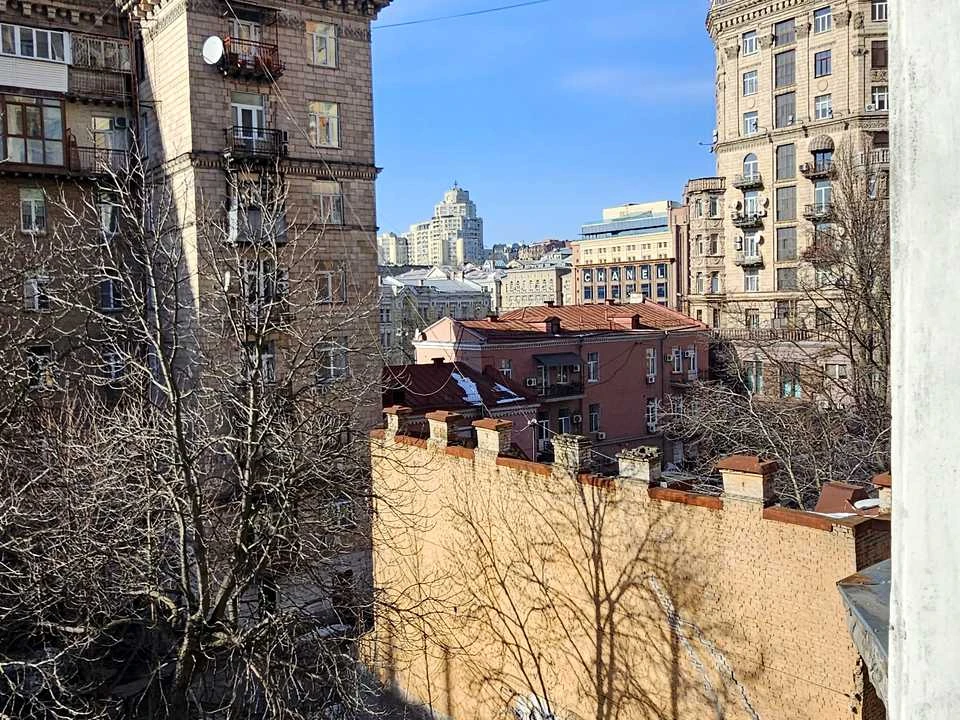 Квартира. Київ, Бессарабська пл.