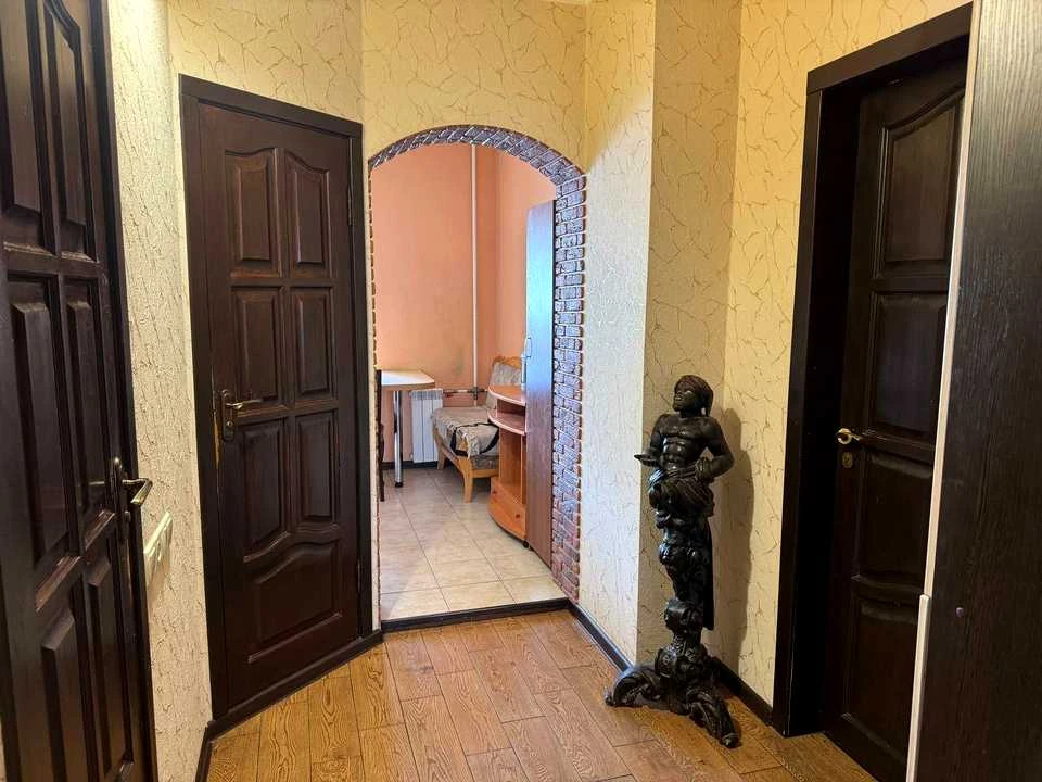 Квартира. Киев, Глушкова Академика просп.