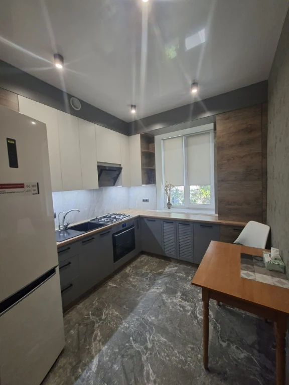 Продам 2х квартиру Центр. Агв.Ремонт.Мебель.