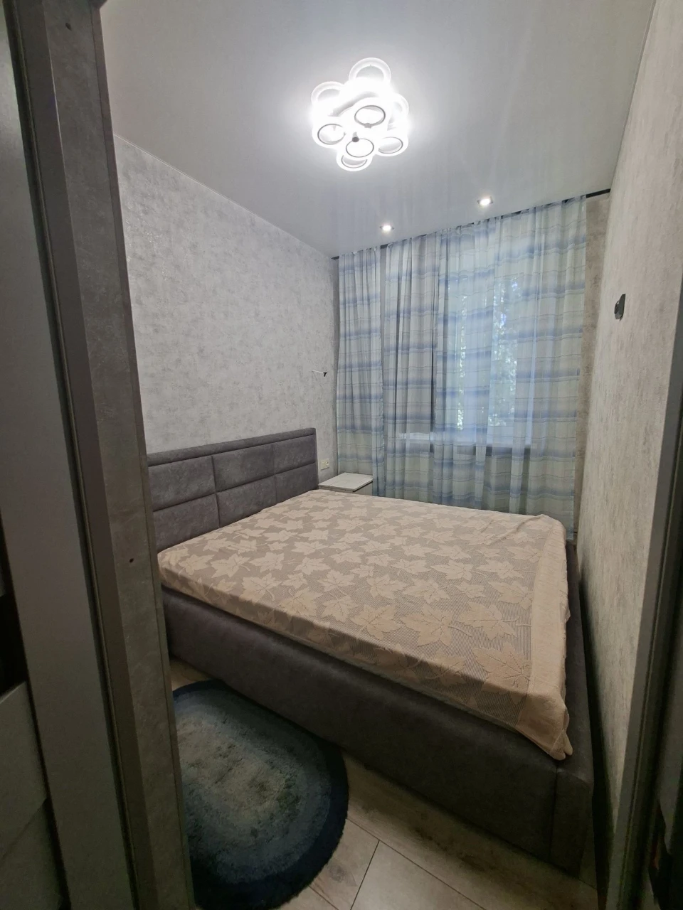 Продам 2х квартиру Центр. Агв.Ремонт.Мебель.
