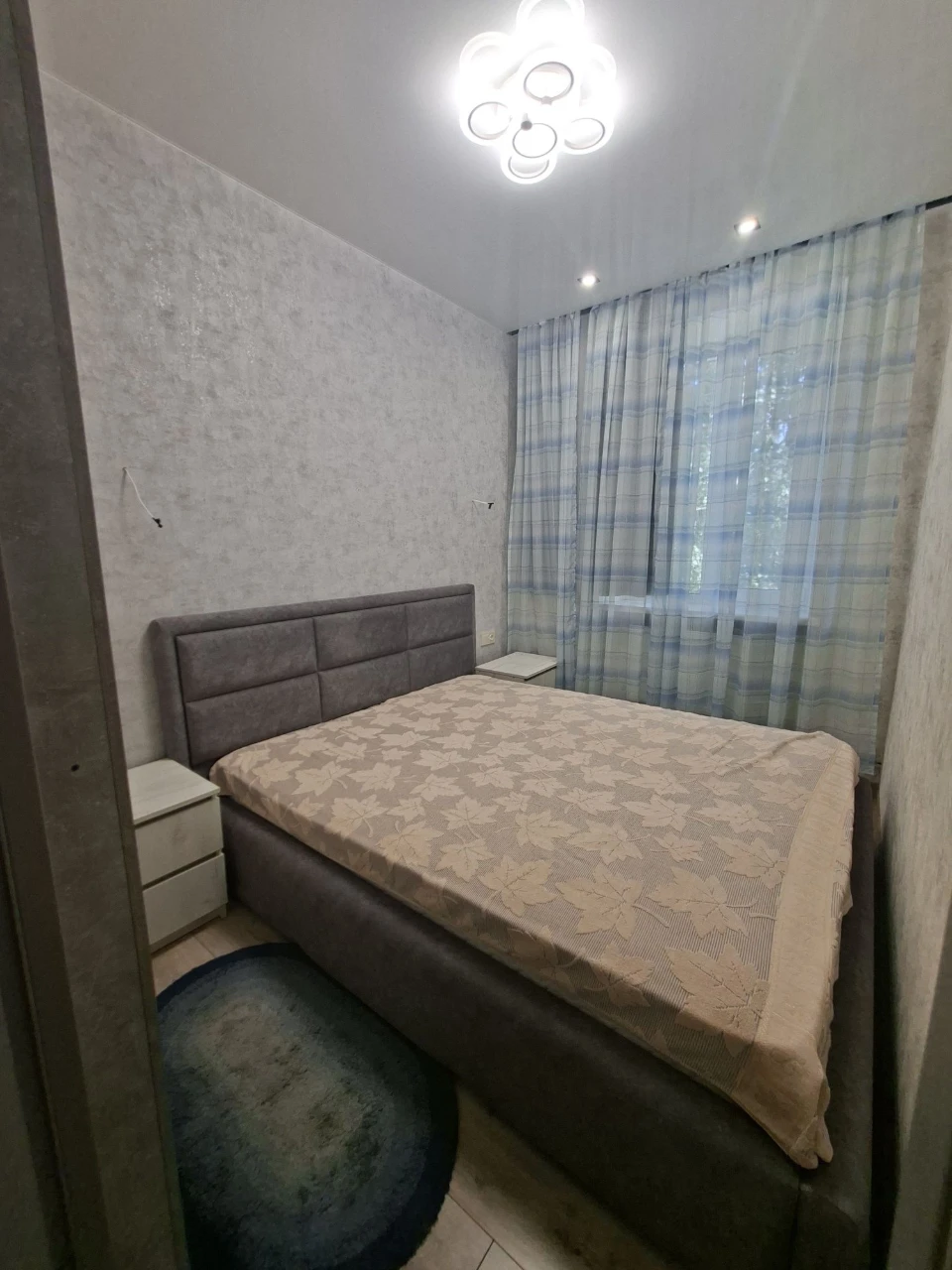 Продам 2х квартиру Центр. Агв.Ремонт.Мебель.