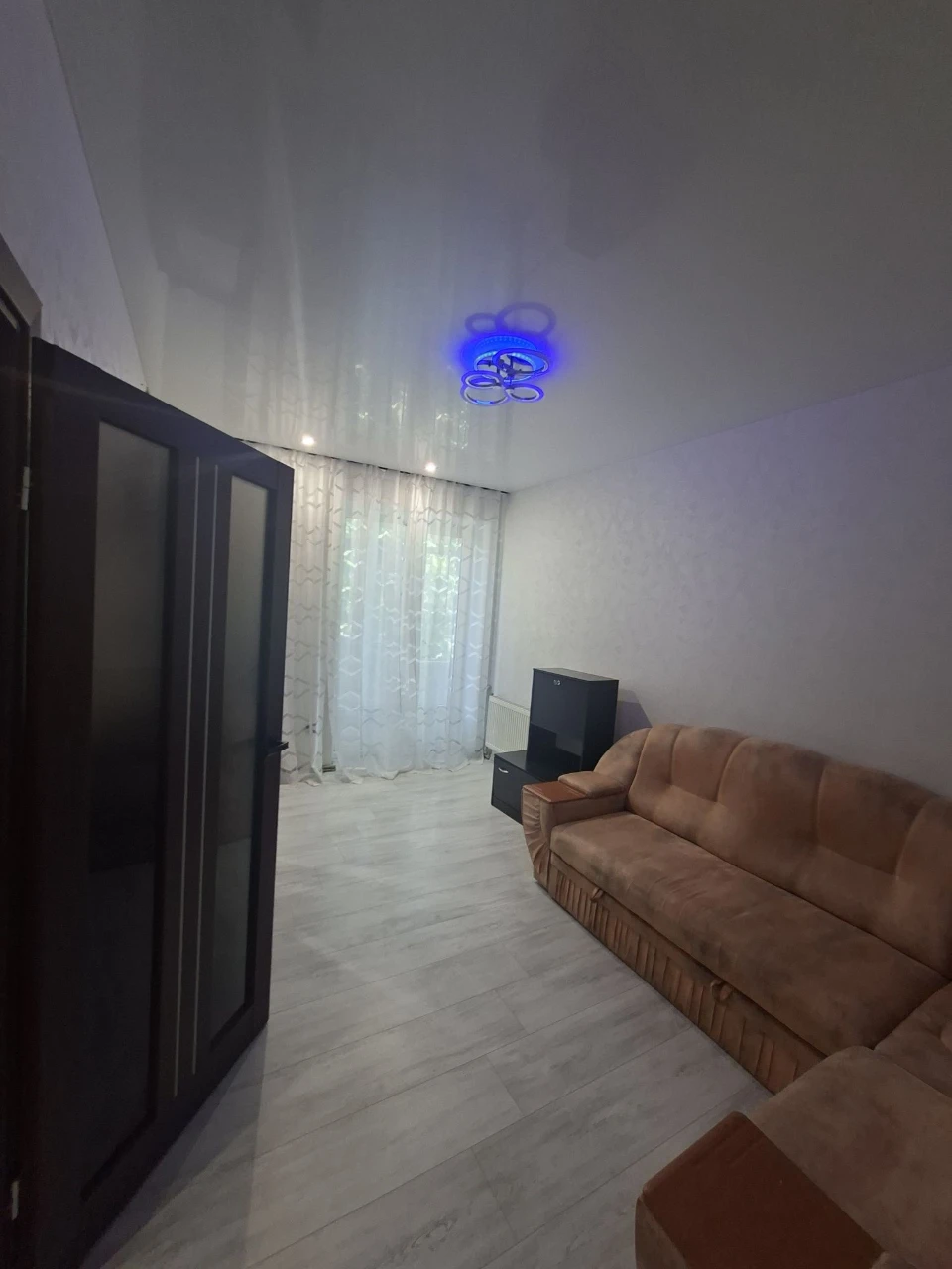 Продам 2х квартиру Центр. Агв.Ремонт.Мебель.