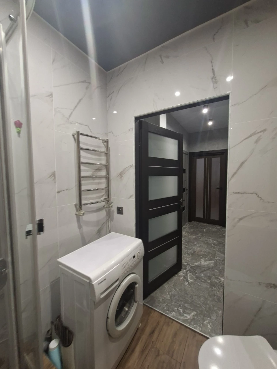 Продам 2х квартиру Центр. Агв.Ремонт.Мебель.