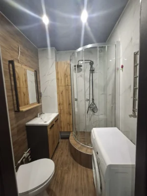 Продам 2х квартиру Центр. Агв.Ремонт.Мебель.