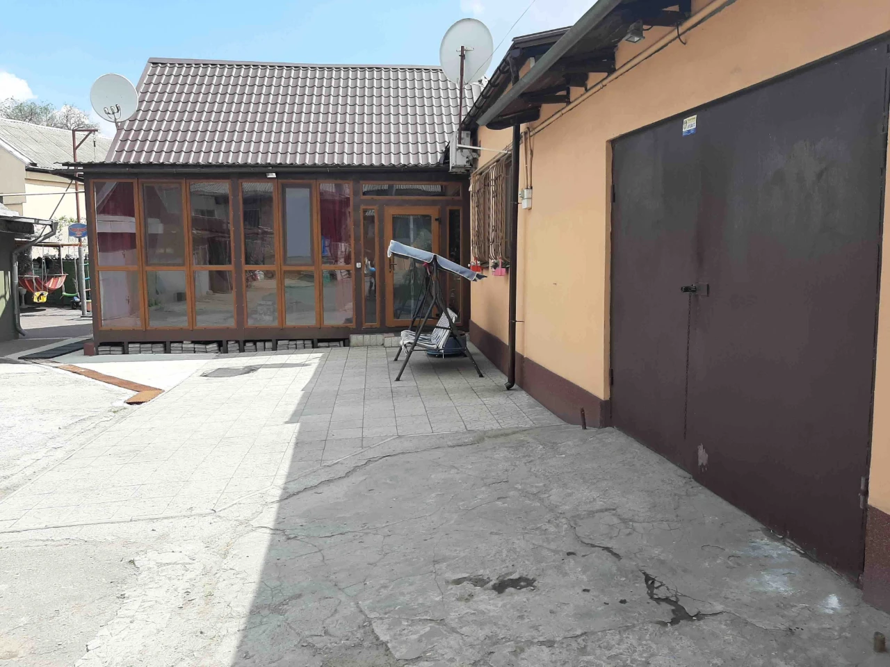 продам будинок в прицентральному районі