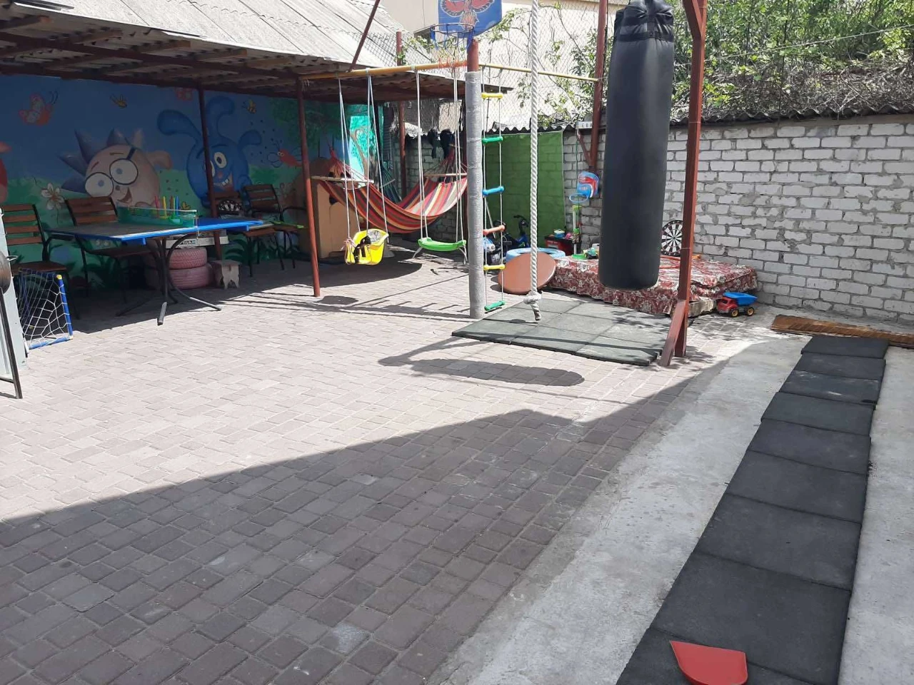 продам будинок в прицентральному районі