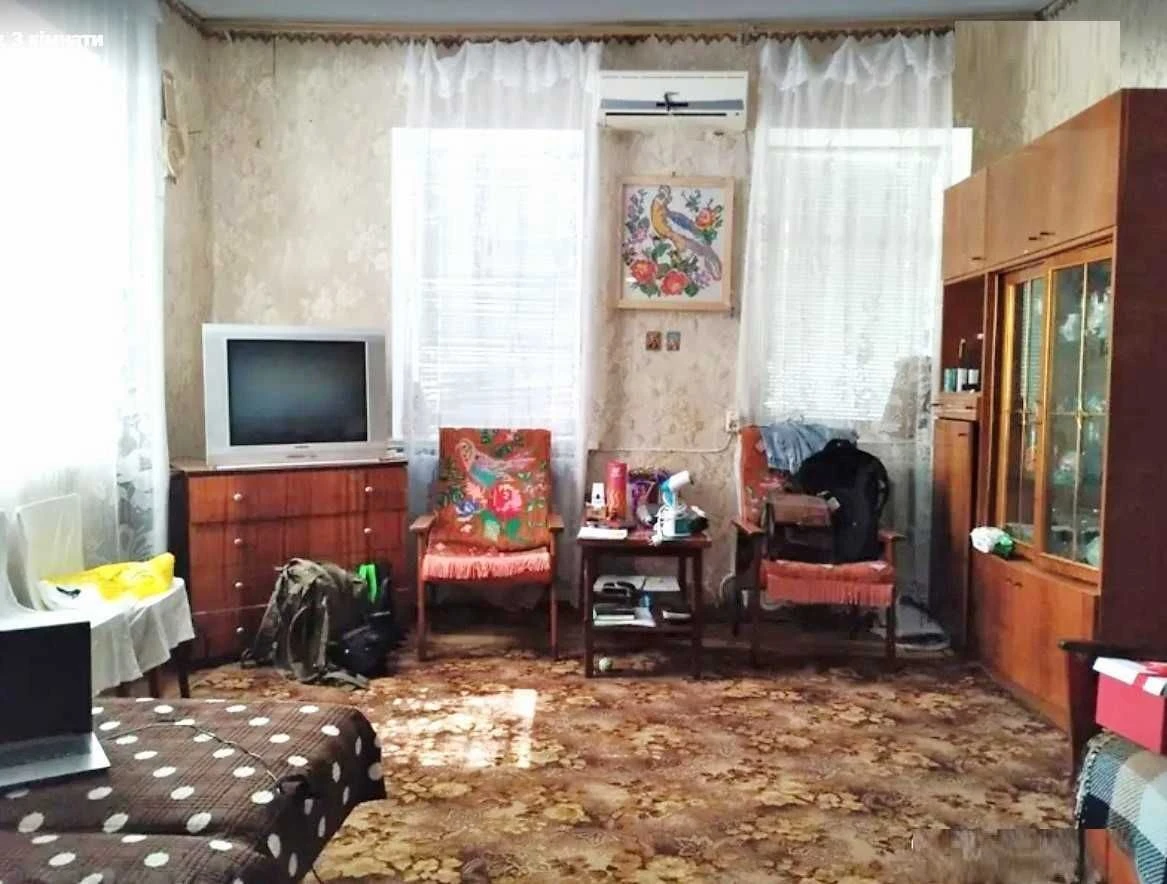 Продаж 3 кімн частина будинку, всі зручності, літня кухня. В