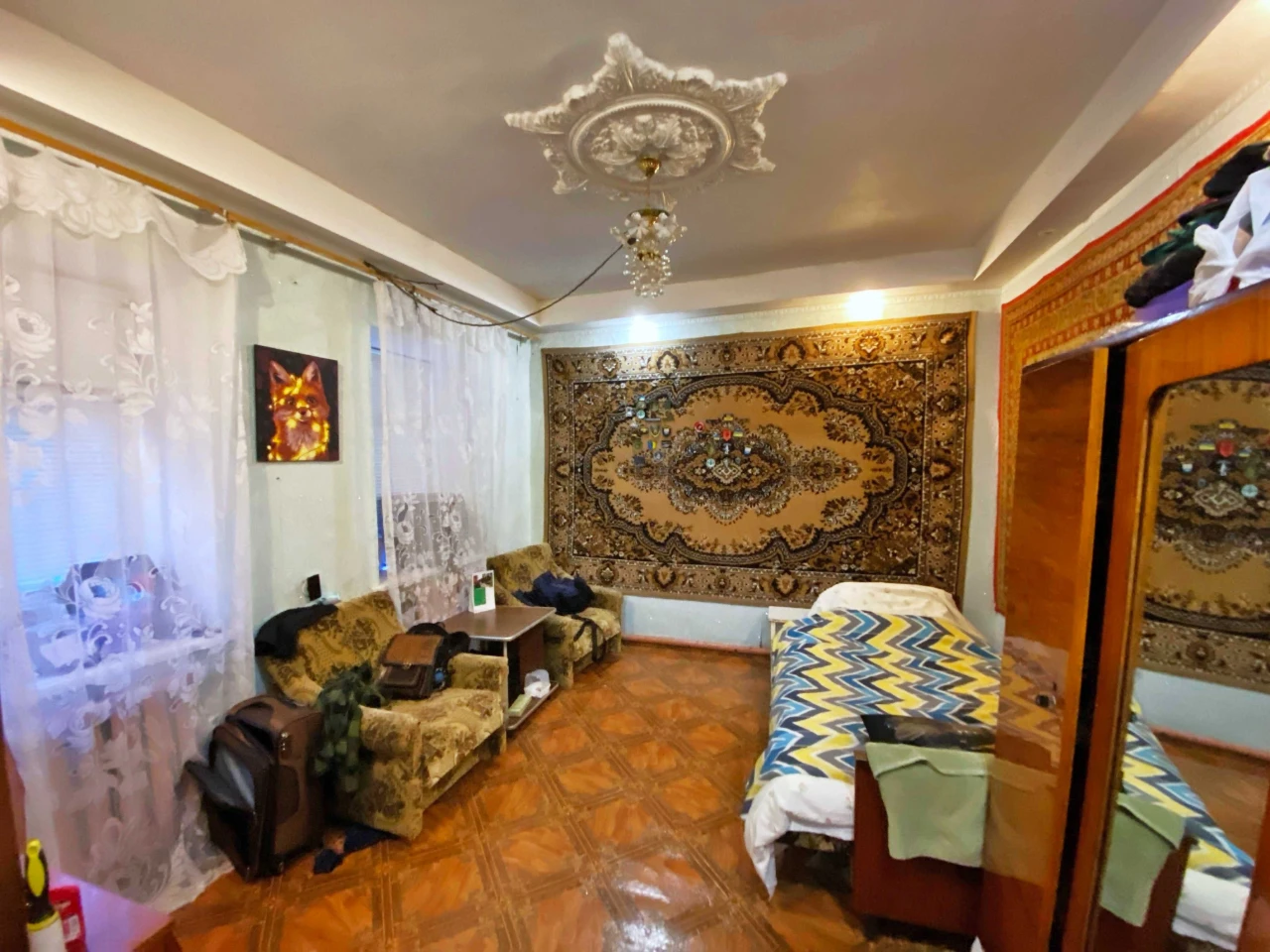 Продаж 3 кімн частина будинку, всі зручності, літня кухня. В