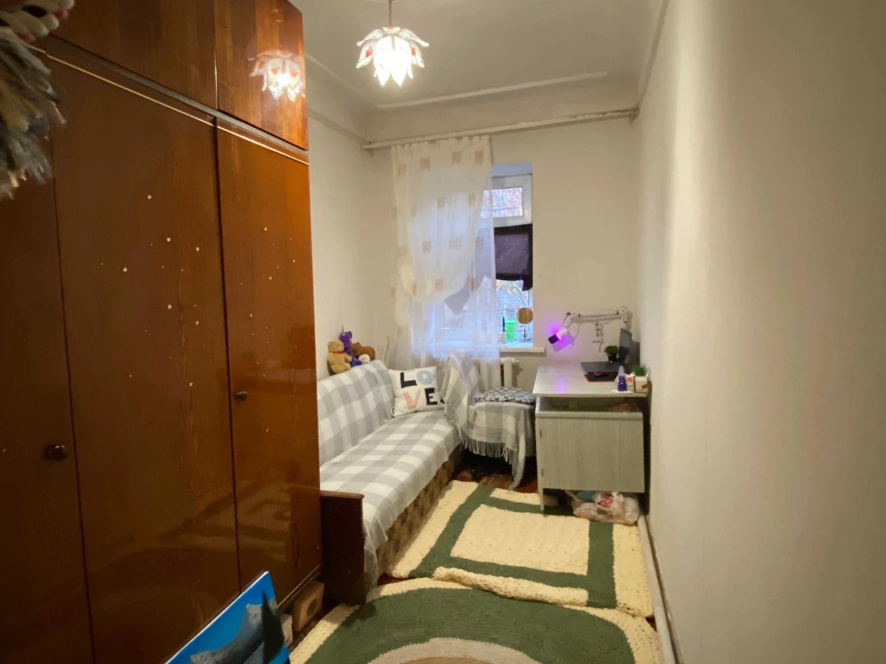 Продаж 3 кімн частина будинку, всі зручності, літня кухня. В