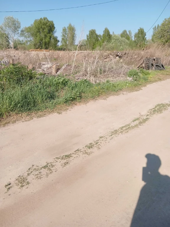 Продам будинок (кунг) в Жулянах та ділянку з кунгом (14 хв д
