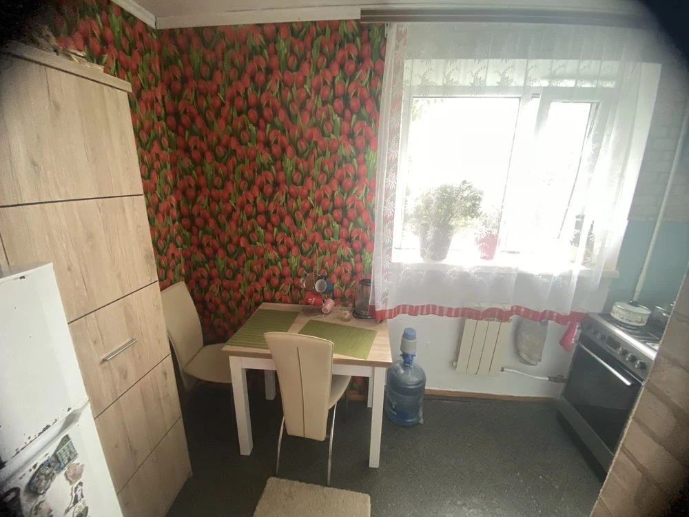Район північного ринку!!Продаж 1 кімнатної квартири 2 поверх
