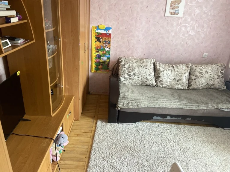 Район північного ринку!!Продаж 1 кімнатної квартири 2 поверх